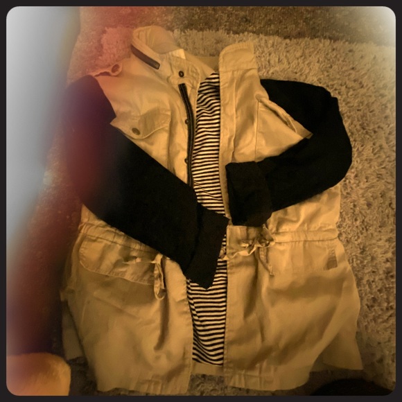 Jacket - Picture 1 of 3